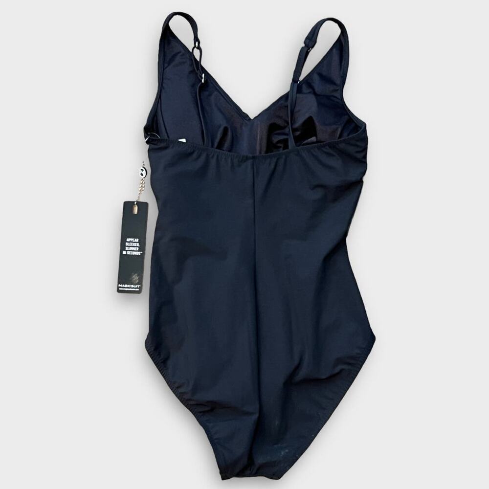 NWT Magicsuit 6017678 Sansa Solid One-Piece Swimsuit Size US/10 - Picture 5 of 11
